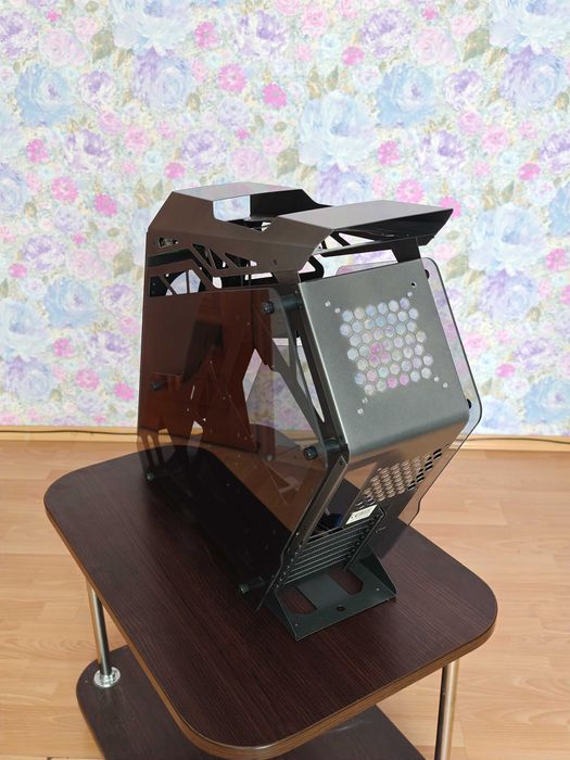 Корпус компьютерный Xigmatek Zeus