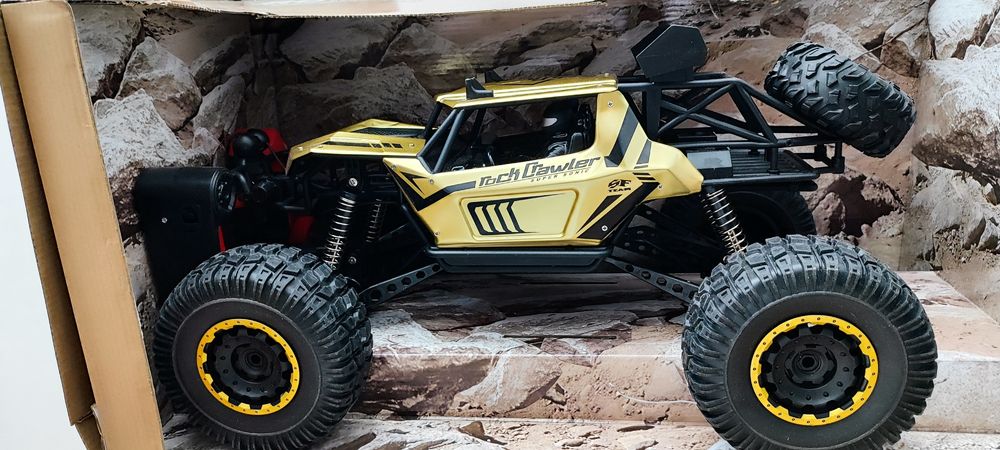 Радиоуправляемый Rock Crawler