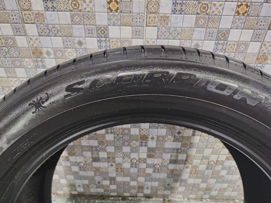 Продам комплект летних шин