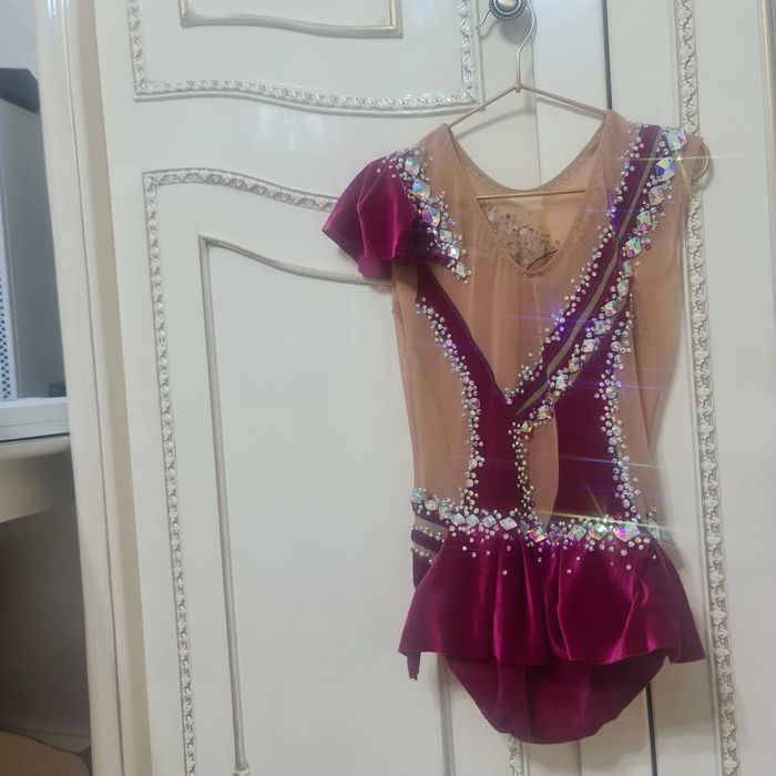 Купальник для худ гимнастике