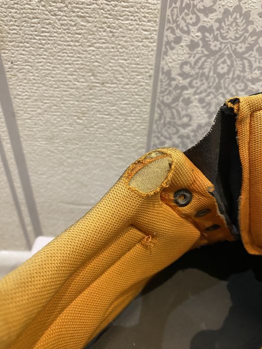 Продам спец обувь