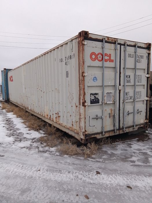 Продоется контейнер жд 40-12м. 1мил.