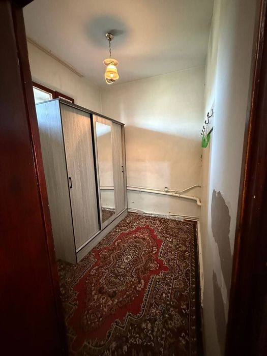 Продаю квартиру Яшнабадский р-он Авиасозлар-Слонима 2-ком 3-этаж 4-эта