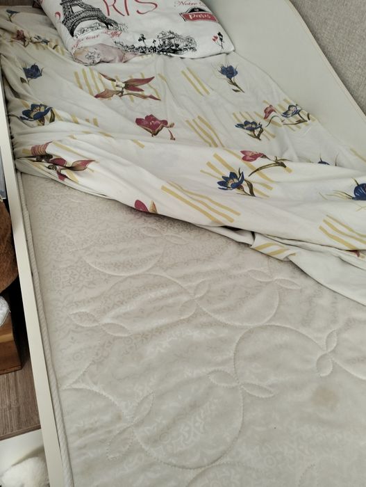 Продам кровать детскую