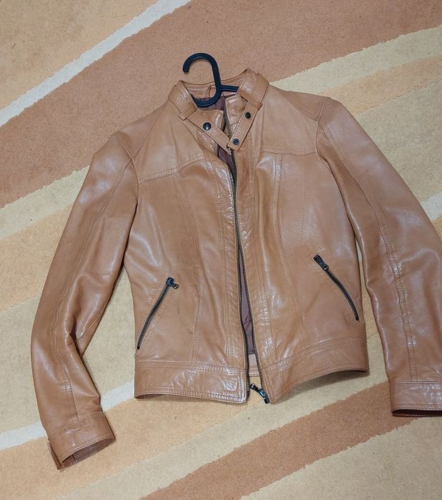 Geaca piele Bata