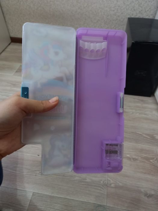 Отличный школьный пенал