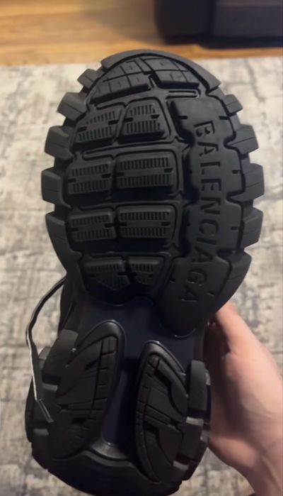 Balenciaga Track cu led