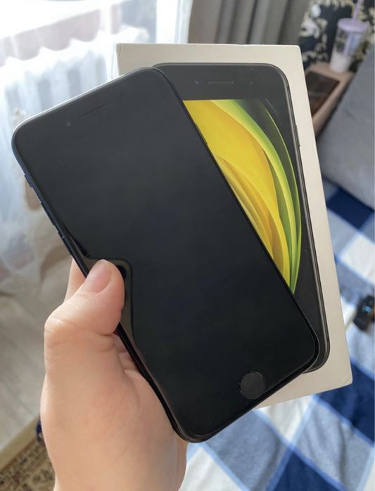 Iphone se 2020 айфон