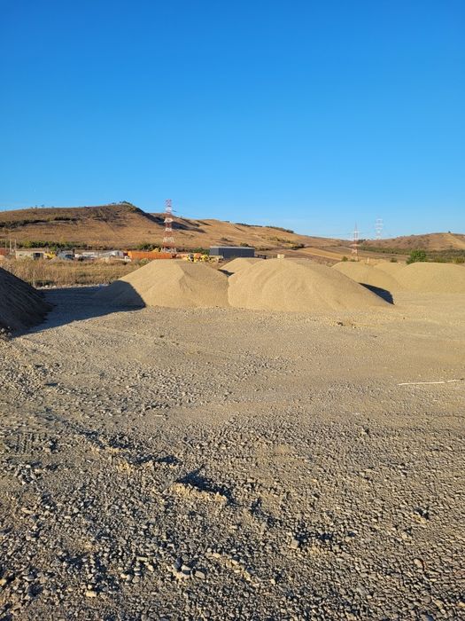 Vand Nisip,Betoane concasate,Sorturi,Beton semiuscat, Piatra de carier