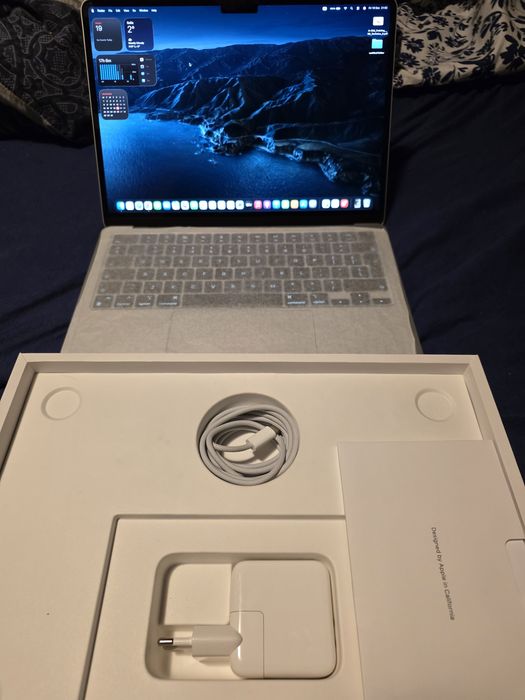 Macbook AIR  8GB RAM /512GB SSD