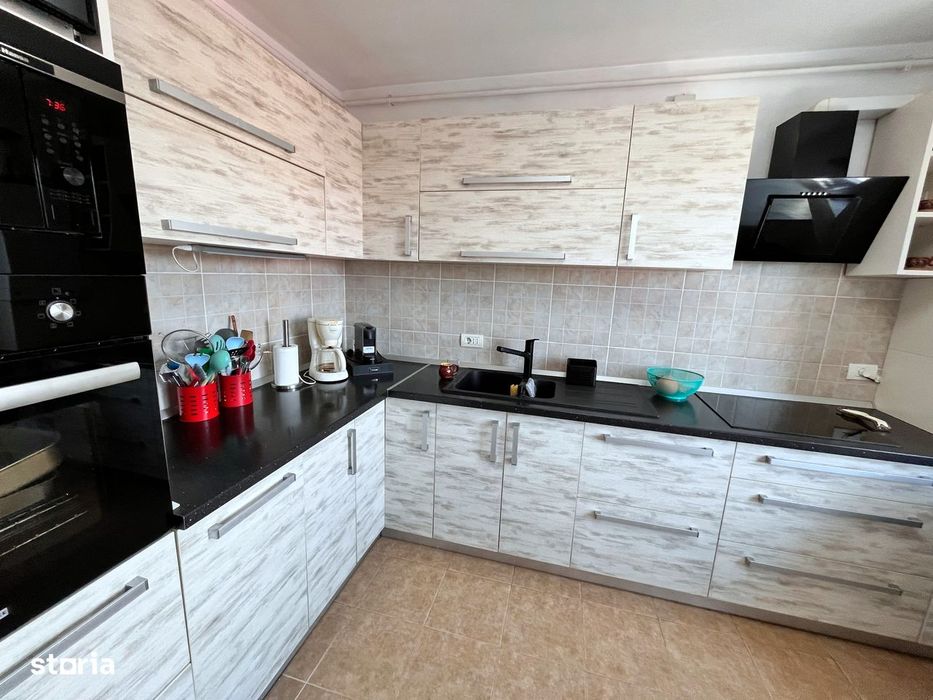 Apartament cu 3 camere la prima închiriere și parcare subterană