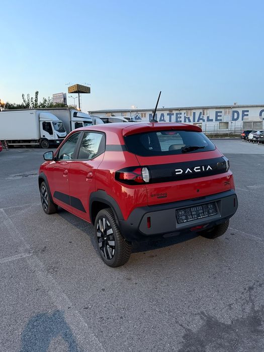 Dacia Spring 2025/ 65 cai/ 5900 km/ 12.900€
