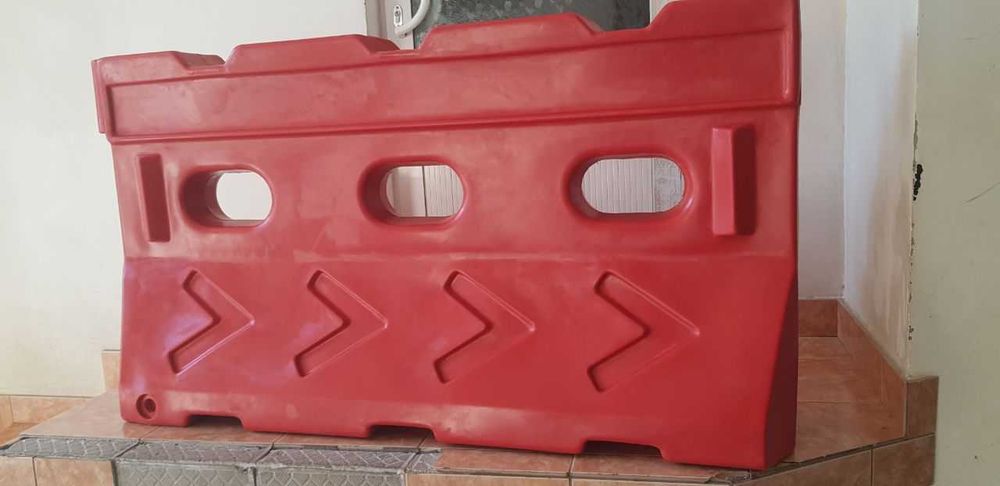 Пластиковые бордюры (Дорожные ограждения)