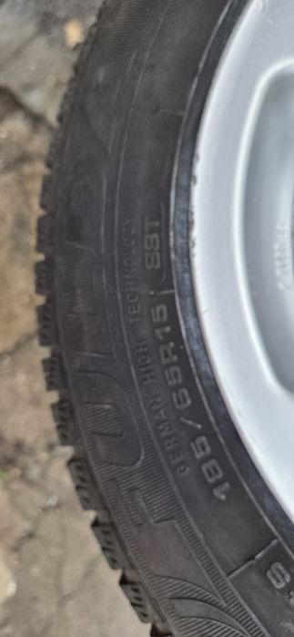 VW GOLF 3 GTI джанти със летни гуми 185/65/15 7J ET35 5x100 цо 56