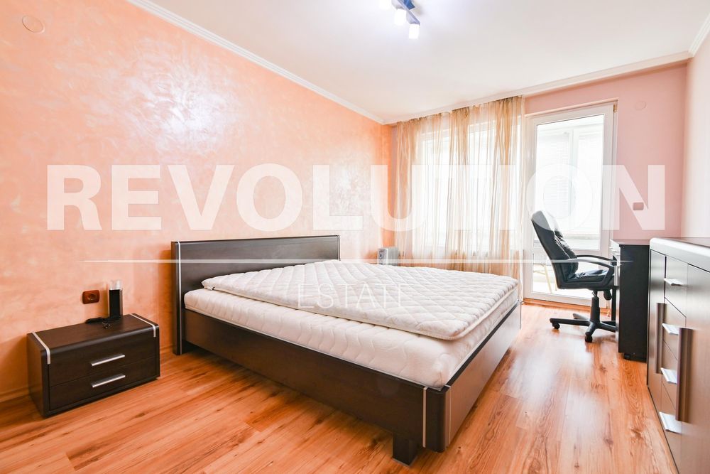 Дава се под наем Двустаен апартамент в София, Дианабад - 80 кв.м за 715 € - Снимка #5