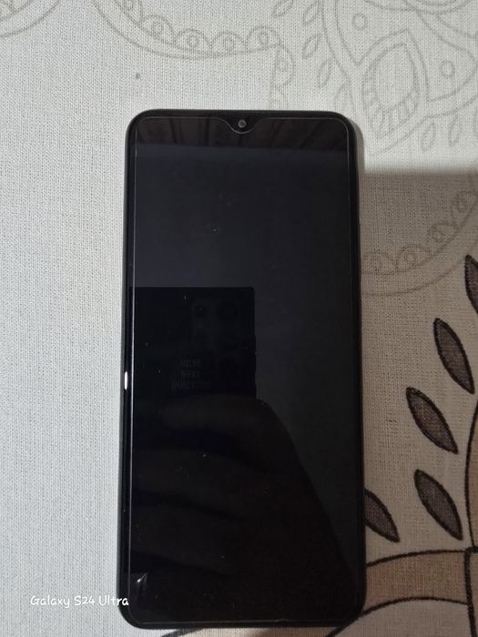 Продам телефон Xiaomi.