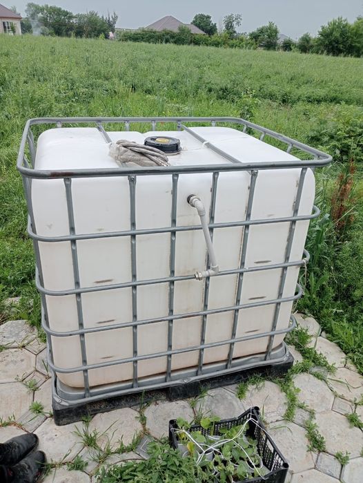 Бачка для воды продам город каскелен.