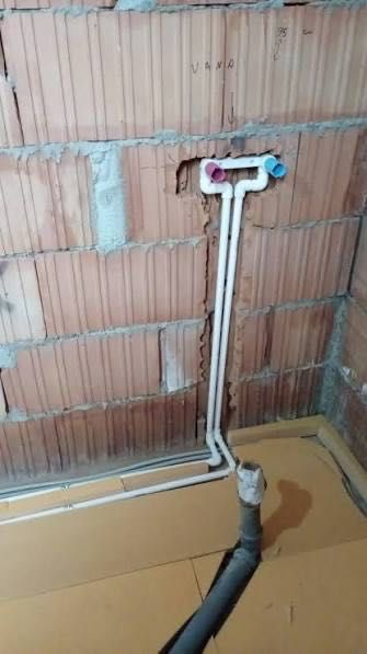 Instalați sanitare montaj centrale termice electrice sau pe gaz, calorifere sau boilere electrice