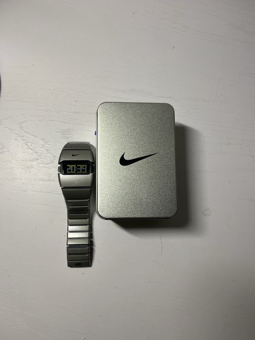 Часы Nike новые в коробке