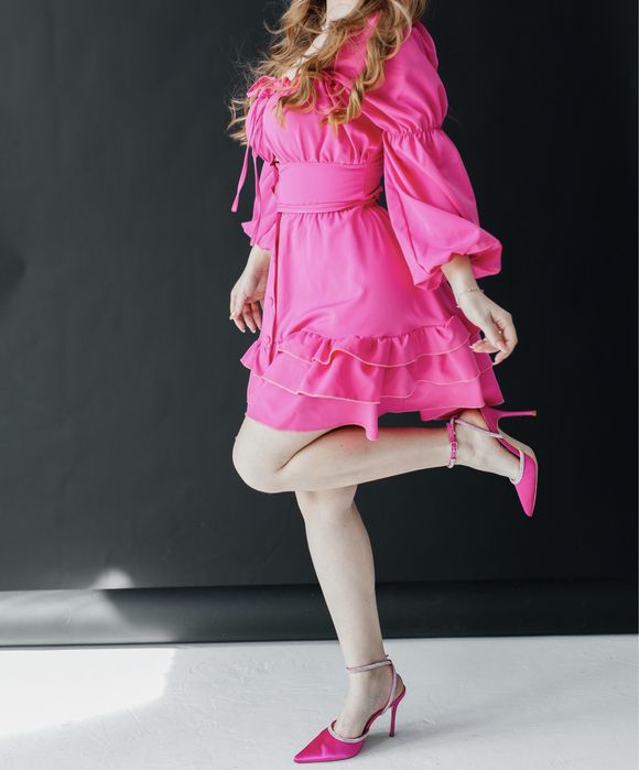 Продам платья женские