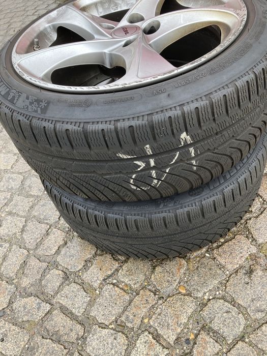 Джанти за Мерцедес със зимни гуми 255 45 r 18