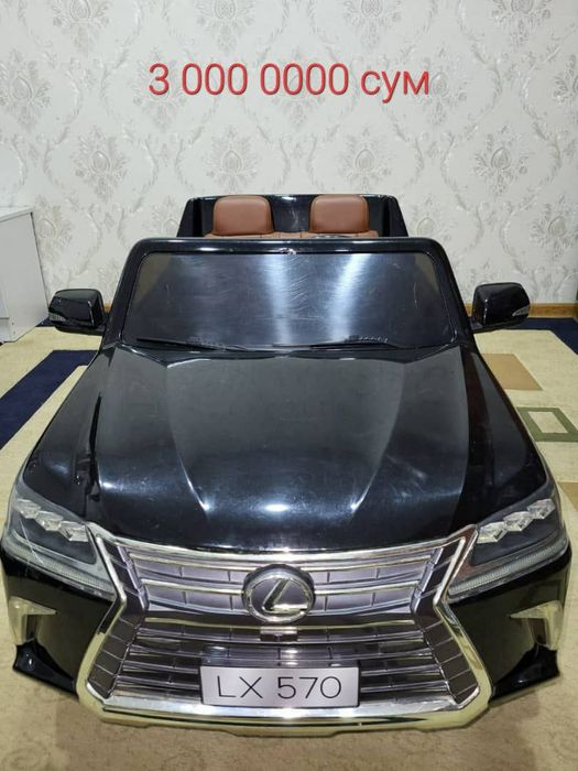 Детская пультовая машина в хорошем состоянии