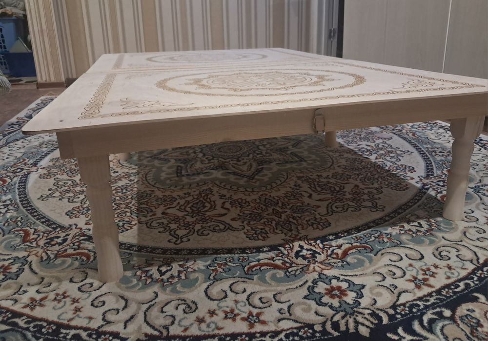 Круглый стол стол