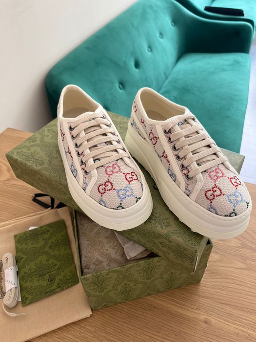 Дамски обувки Gucci