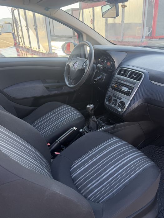 Fiat Punto 1.3 Diesel Cutie Manuala cu Clima
