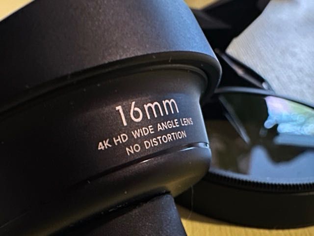 Obiectiv pentru telefon ULANZI 16mm Wide Angle Lens cu CLP Filter