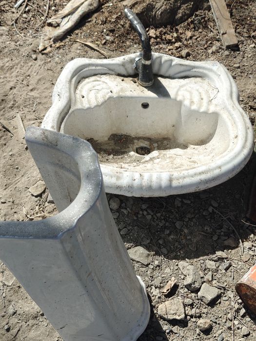 Аристон и Раквина