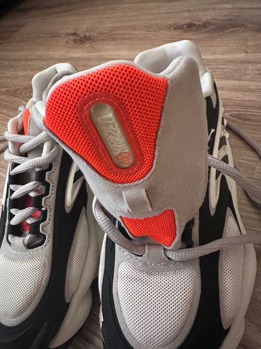 Маратонки ADIDAS 4D