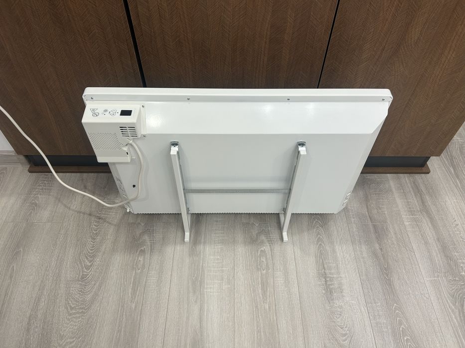 Конвектор 2000W Airelec Tactic/Basic Pro[ел. термостат/дигитално упр.]