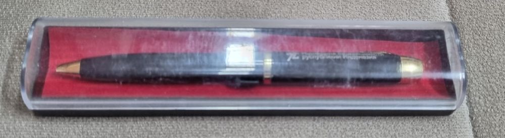 Ручка, артефакт.