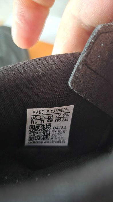 Футболни обувки бутонки Adidas Predator 46 номер