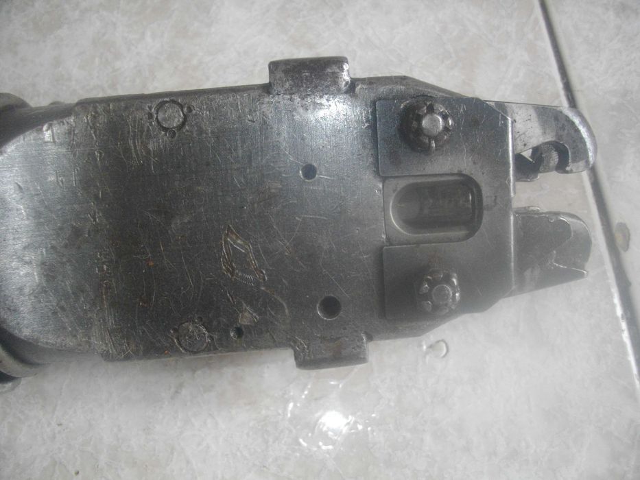 Водач Рязане Под Ъгъл/Пневматична  Машина  Скоби Седалки/Воден Шмиргел