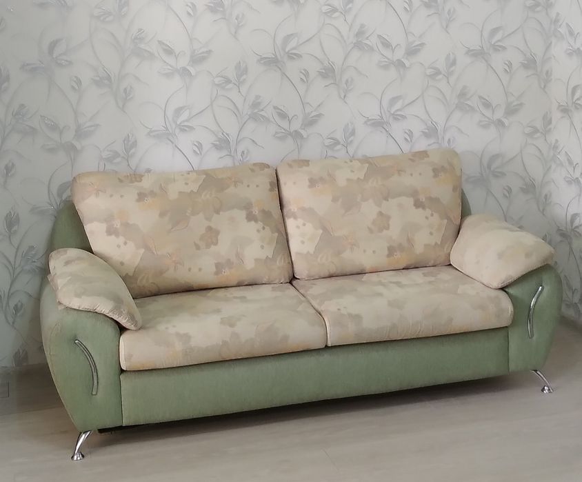 Қонақ бөлмеге арналған диван