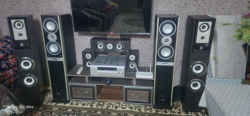 Домашний кинотеатр , усилитель ва калонка
