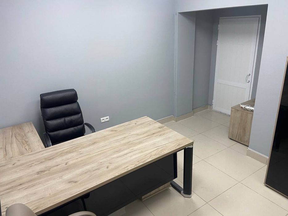 Мирабад | ЦУМ - Сдается в аренду помещение/Евро офис с мебелью 124м2