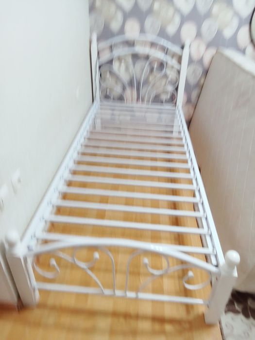Кровать односпалка