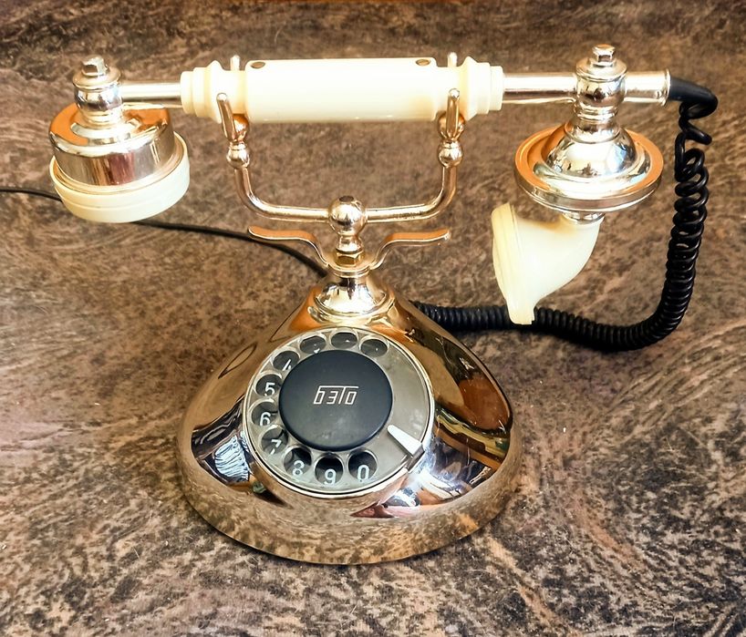 Телефон,  эксклюзив