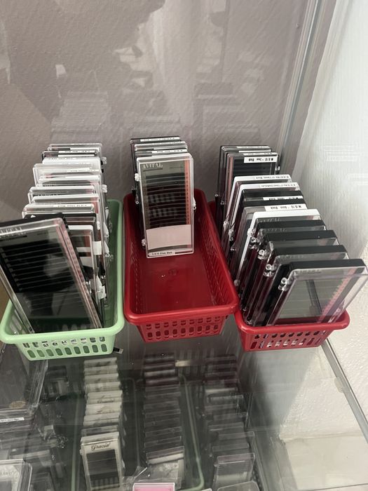 Продам материалы для ресниц Avital