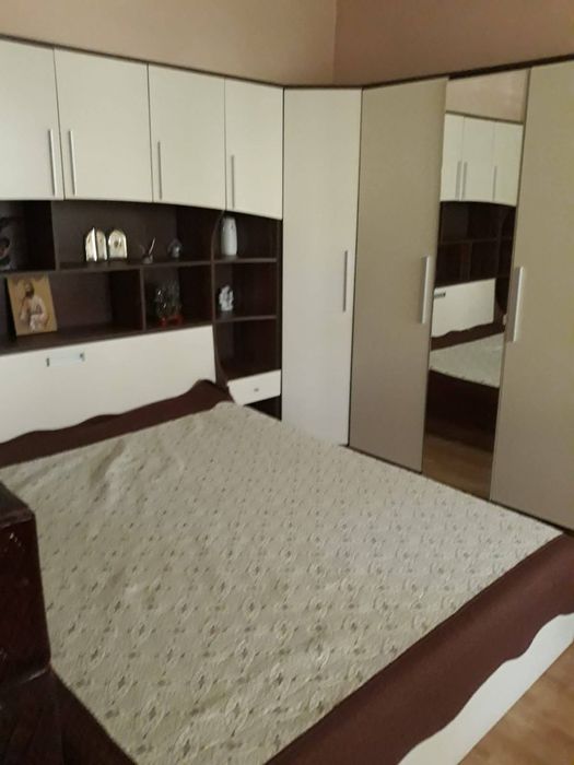 Casa+ anexe+ teren de vanzare