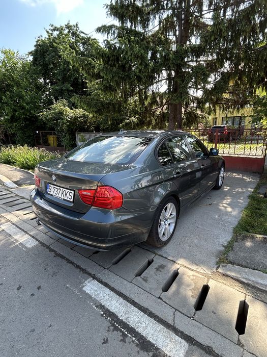BMW E90  320i N43