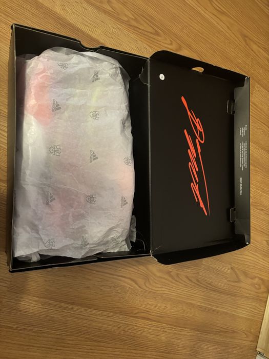 Нови оригинални маратонки за баскетбол/волейбол, размер 49 1/3