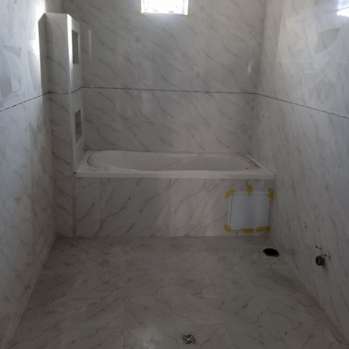 Профессиональный кафельщик с 20-ти летним стажем