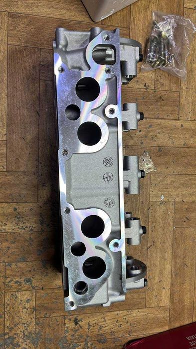 Головка блока на Mazda 626, Мазда 626