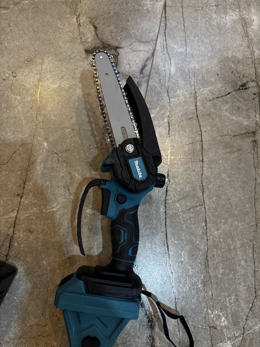 Акумулаторен Комплект Makita 4в1 мини Резачка Духалка Ножица 18V И 36V