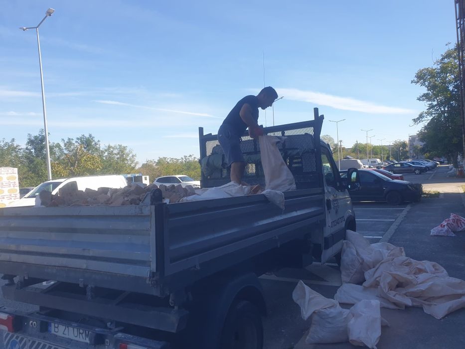 Transport moloz, mobila veche, debarasare, transport nisip, pietriș