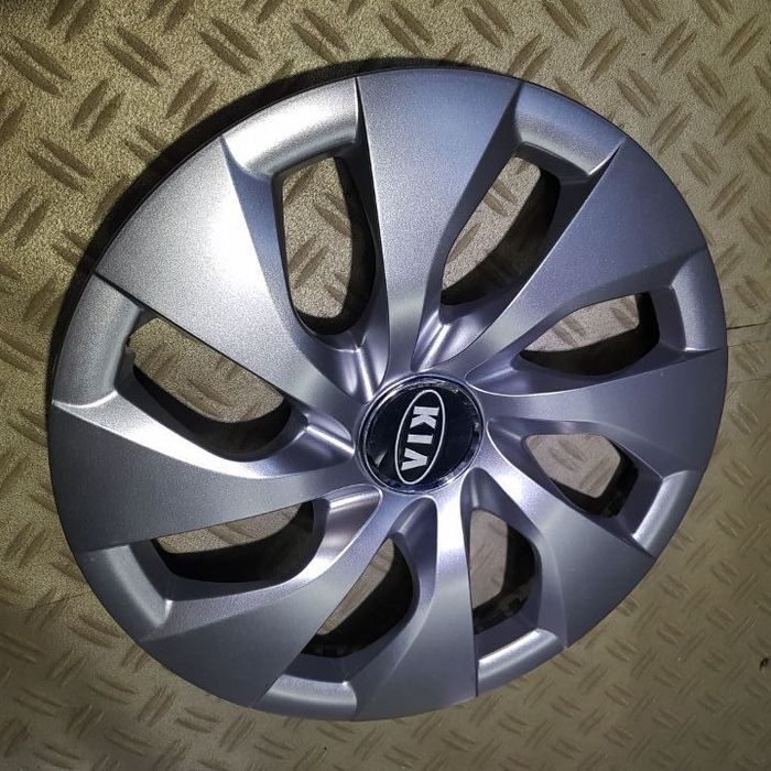 capace roti kia r16  la set de 4 buc,capace janata aliaj,embleme